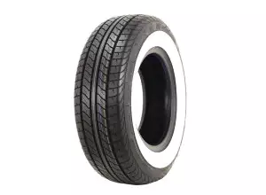 Pneu Aro 15 Nankang 225/70R15C 112/110N Passion CW-20 Faixa Branca Larga